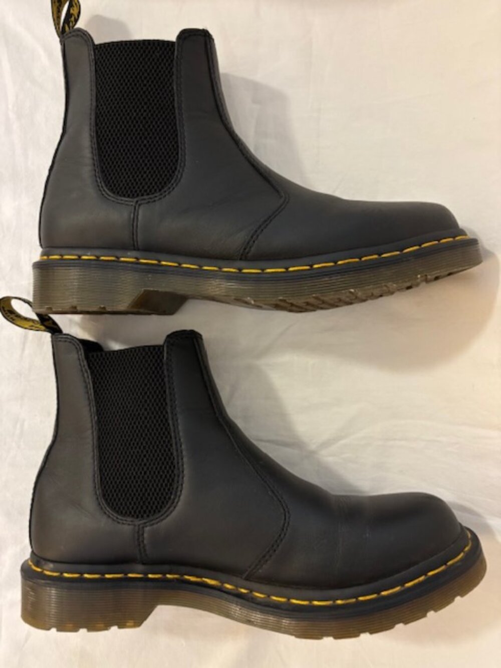 Dr. Martens 2976 Chelsea Boot Women's Size 9 US - Picture 13 of 13